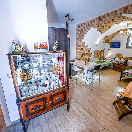 Καμάρα Χωριό Φοινίκι , Kamara Finiki Village Moláoi Exterior foto